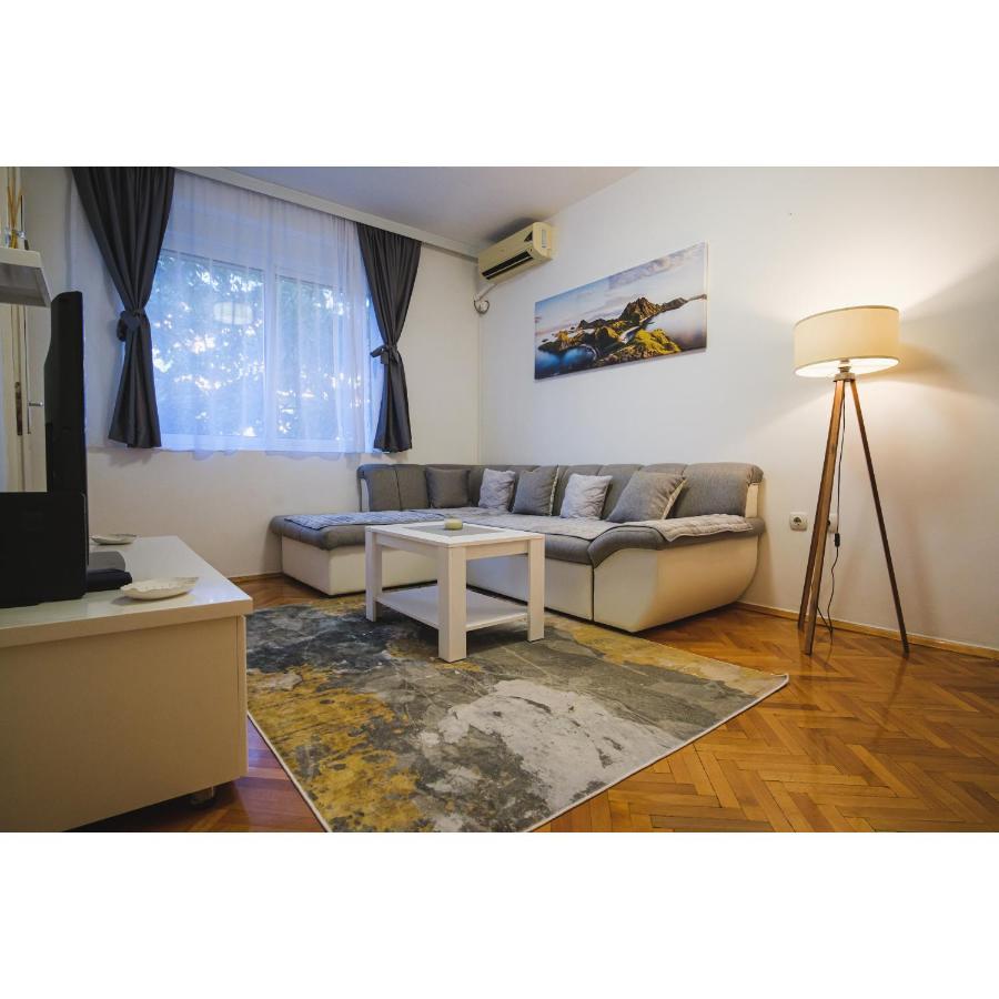 Apartment Flex 7 Podgorica Luaran gambar